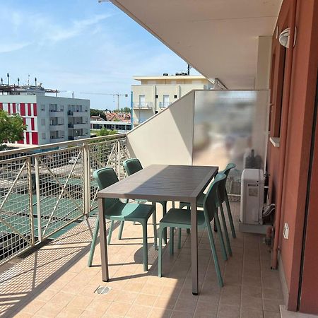 Bilocale Di Design Sp12, Condominio San Paolo - 3' Piano - Adria Holiday Jesolo Kültér fotó